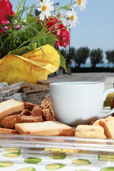 Villetta Frontemare أليستي المظهر الخارجي الصورة